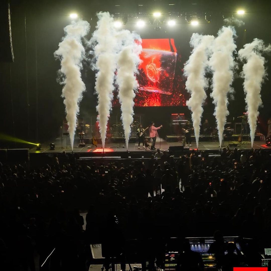 When writing the story of your life , don’t let anyone else hold the pen ✍🏻 .

 #Atlanta you were beautiful ❤️. #JubinNautiyalLive 

#PlatinumMusic #RockyKhanna 
#SiddhantSharma #RachitGarg 
 #YashIngole #DarshilPau 
#zeeshansiddiqui #AdityaShankar  
#RajKumarDewan #SouvikRoy