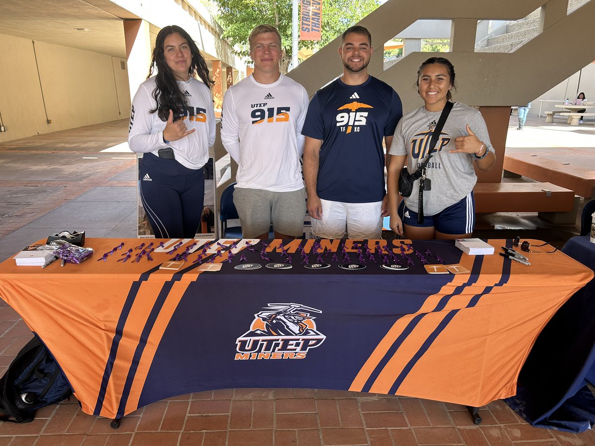 UTEP_SAAC's tweet photo. Let’s SAAC hazing‼️

#HazingPreventionWeek https://t.co/G0pCSeobZM