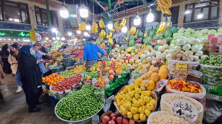 PersianGryphon's tweet photo. Let's explore the capital Tehran fully in Depth!
Part 4:

Persian Classic in Depth, April 2023
📍Tehran
Sightseeings:
- Tehran Bazaars, the old crowded beauty!
🌐 #discover_Iran_discover_the_world 🌐
By @PersianGryphon 
📧 info@persiangryphon.com
📲 Whatsapp: +98 933 517 0481 https://t.co/iuF9M2iM1k