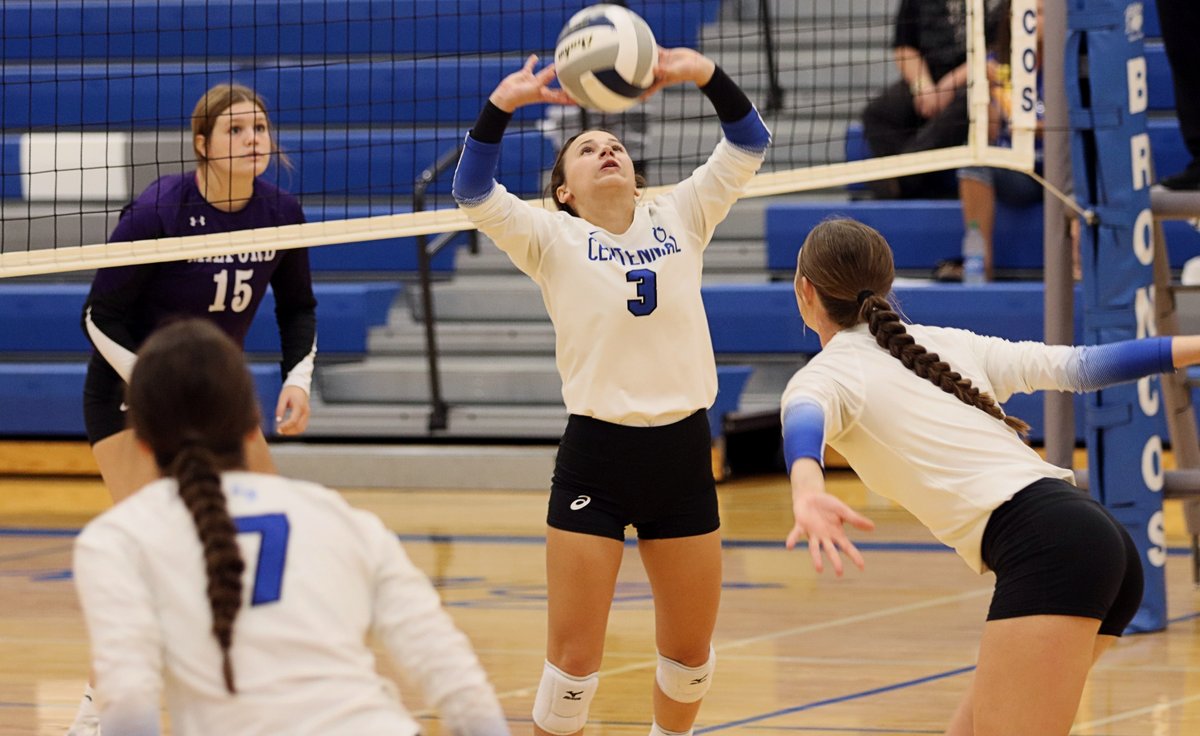 Official #'s from Centennial's 3-2 win over Milford:
Karley Naber 20 kill/2 ace/16 dig
<a href="/catebargen/">catelynn bargen</a> 9 kills
Cora Payne 8 kill/1 ace/2 block/10 dig
Averie Stuhr 8 kill/3 block
Cheyenne Tonniges 5 kill/2 block
Ella Wambold 39 ast/21 dig
Kate Luebbe 2 ace/28 dig
Tyler Opfer 3 aces