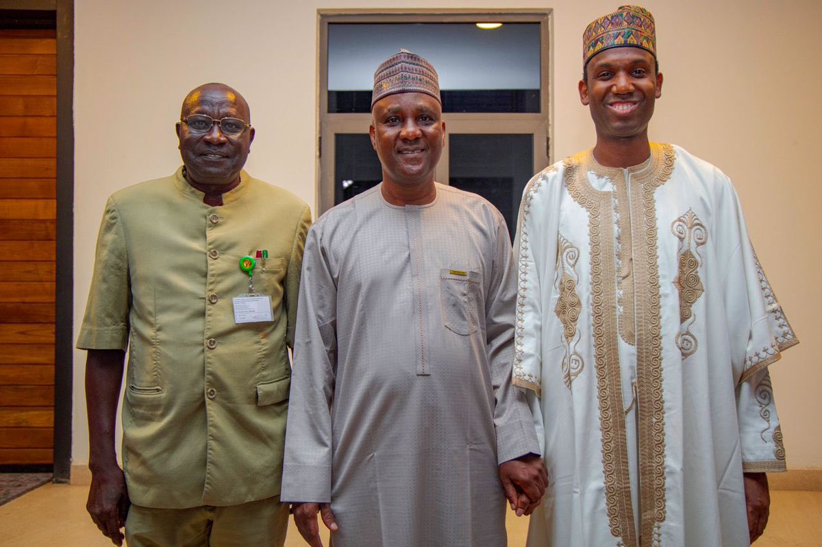 Hon. Ahmed Munir tweet media