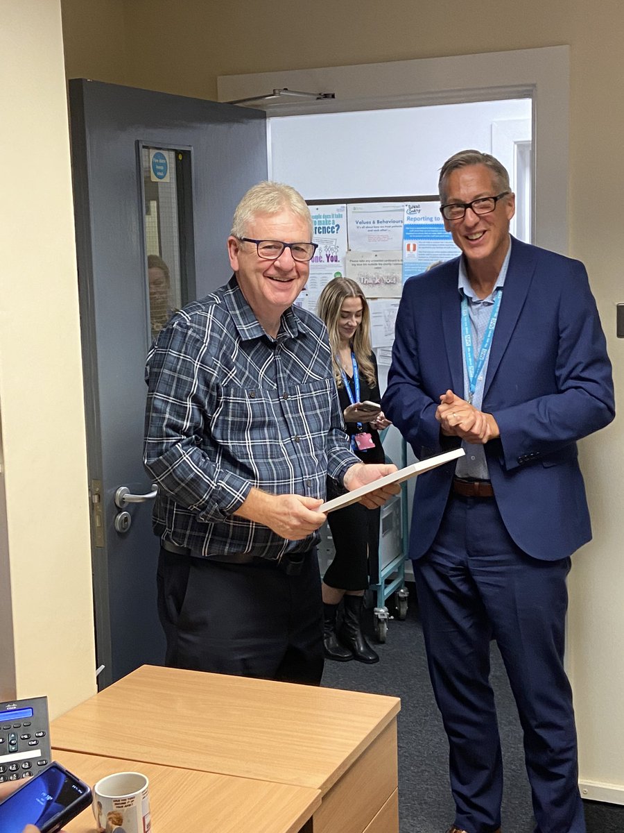 End of an era <a href="/WHHNHS/">WHH 🏥</a> with Dr Graham Barton’s retirement, thanks for all you have done for people of Warrington - Stroke Units, Dementia Unit, countless medical trainees (including myself) inspired into careers in Stroke and Geriatrics after working with Dr Barton and much more…