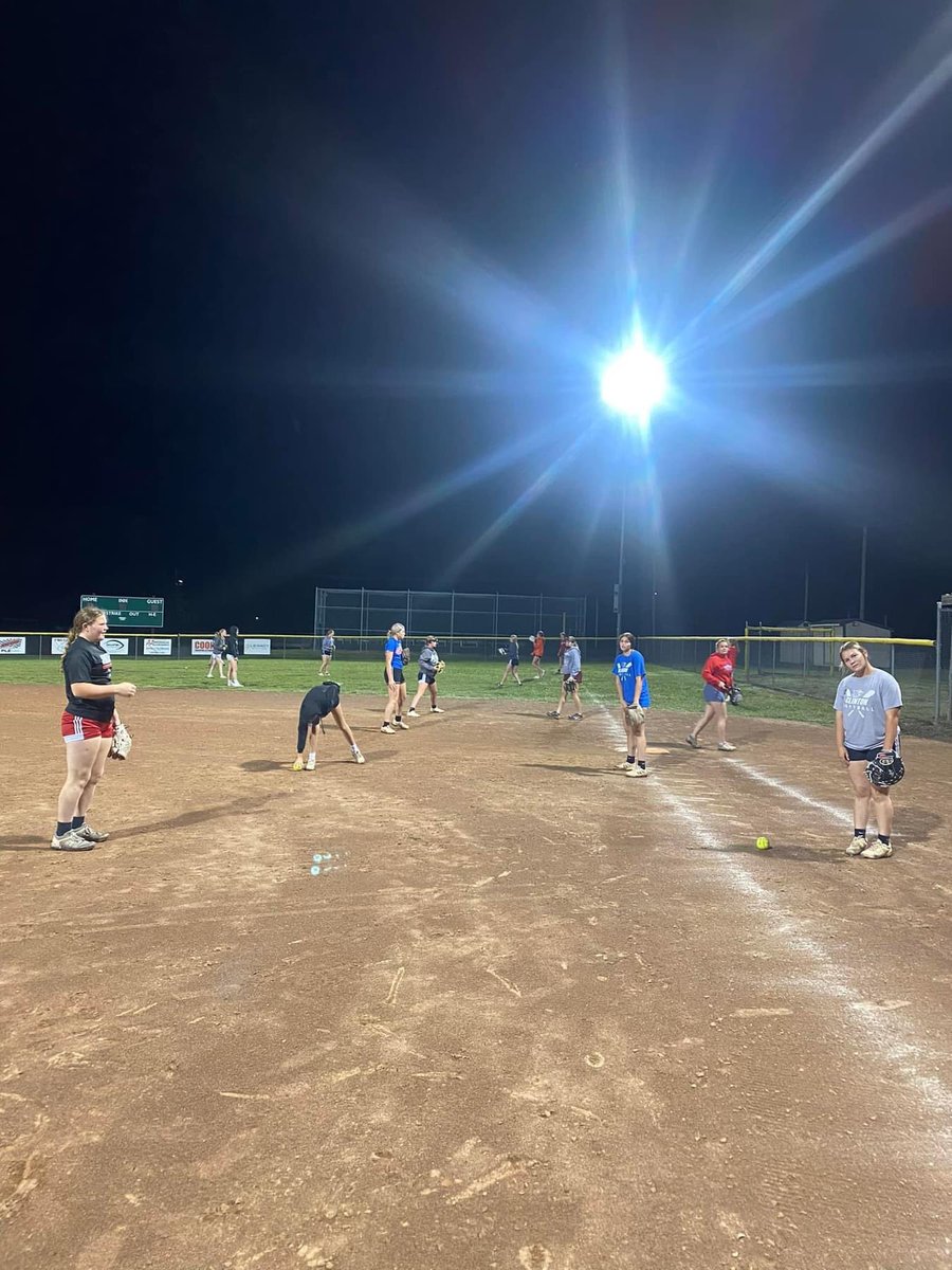 CHS Softball tweet media