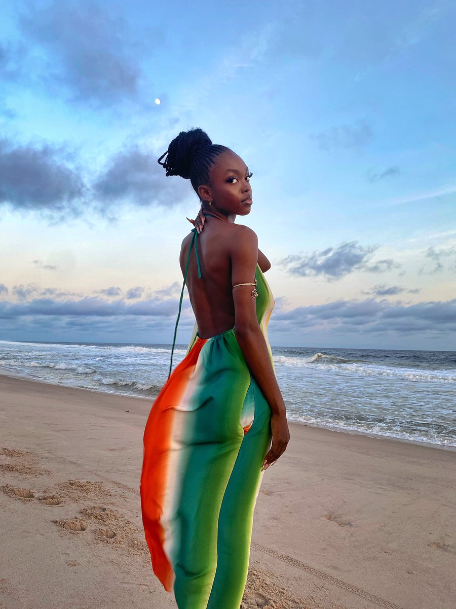 uyiosaajayi_'s tweet photo. wayy too good for you ✨ https://t.co/9rbpdIE49W