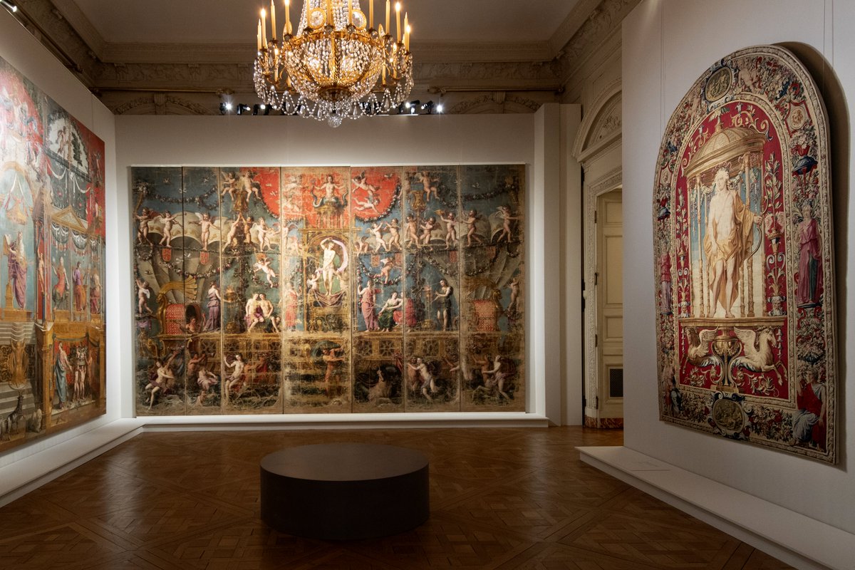 CVersailles's tweet photo. 🇫🇷🖼️ Découvrez les premières images de l’exposition « Noël Coypel, peintre de grands décors ». 👉https://t.co/HtyV7EdKgw
🌍🖼️ Discover the first images of the "Noël Coypel, painter of grand decors" exhibition. 👉https://t.co/P8yb86L0sZ https://t.co/F0DjXaaPPl
