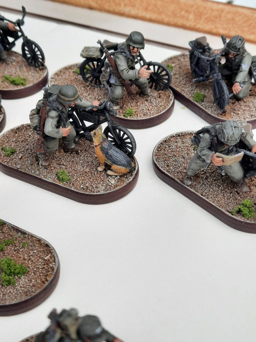 RalphBuick44's tweet photo. @WarlordGames They're finished 🤔🫡 @WarlordGames @WarlordHQ #Truppenfahrrad #boltaction #ww2 #sww #normandy44 #arnhem44 #northgermany https://t.co/JkImGx06Xu