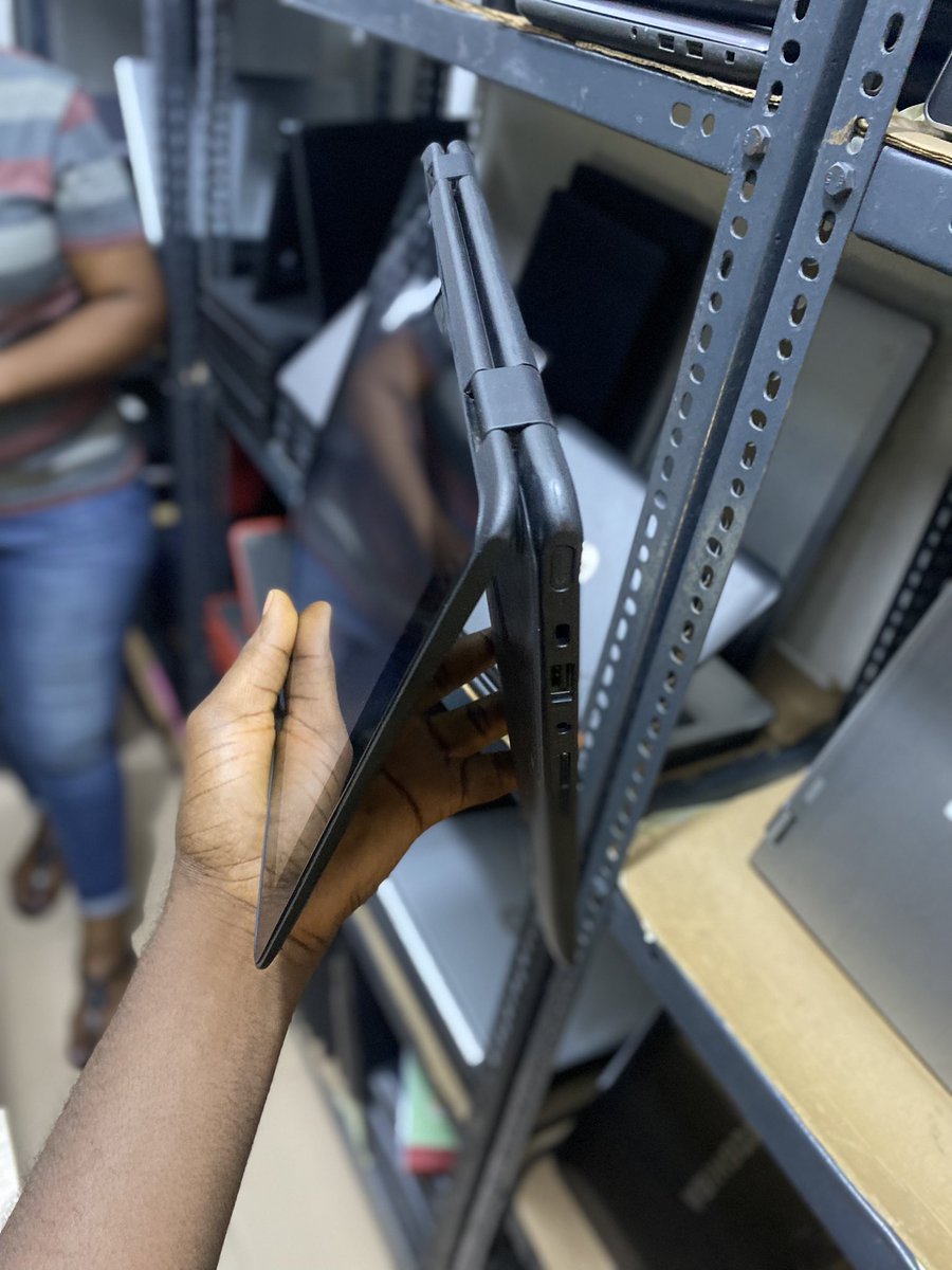official_fzt1's tweet photo. UK used Hp Probook X360 Convertible 

Processor | intel Core i5 

Ram | 8gb 

7th Gen

Storage | 256gb SSD

Touchscreen

Front &amp; Back Camera 📸 

Strong battery life 🔋 

OS | Win 10 Pro

🏷️ ₦140,000

Interested dm or WhatsApp 07061014751

📍 Lagos 

Delivery is nationwide https://t.co/E7ejXE5XTu
