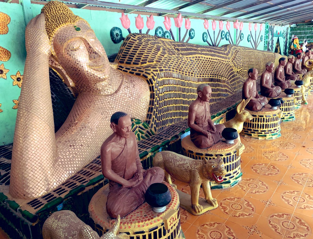 RelaxInThailand's tweet photo. Wat Luan Kuad  #วัดล้านกวด #Sisaket https://t.co/HGlni5z6nW