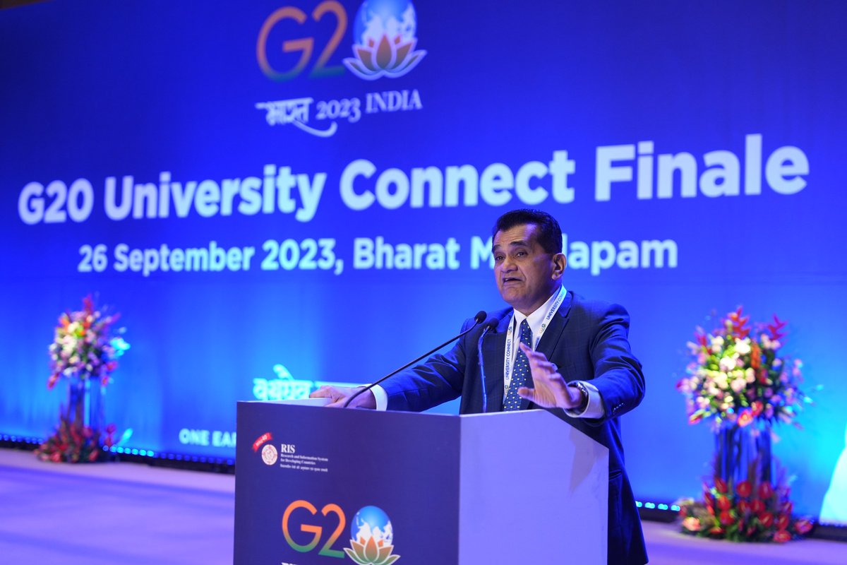 G20UConnect's tweet photo. Closed an incredible #G20UniversityConnect  to open new doorways for this initiative. 
Grateful to all esteemed guests, speakers, audience, &amp; Hon'ble Vice-Chancellors. Time to #ThinkBig #ActBold #YuvaShakti #EkBharatShresthBharat @RIS_NewDelhi  @g20org @G20_Bharat @dpradhanbjp https://t.co/sg8AhpLnGA