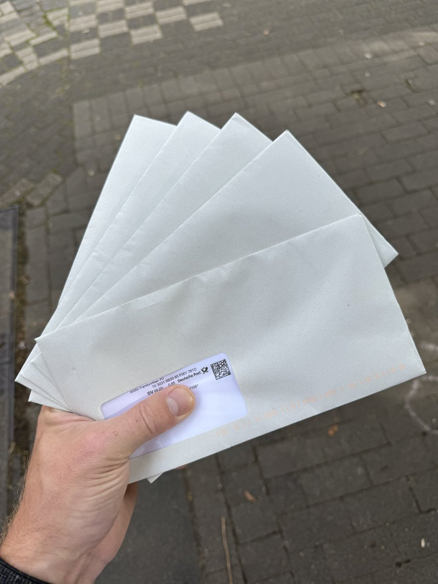 gedankenstrom's tweet photo. @caschy @postbank Done. 🥳 https://t.co/E8hltLAgFI