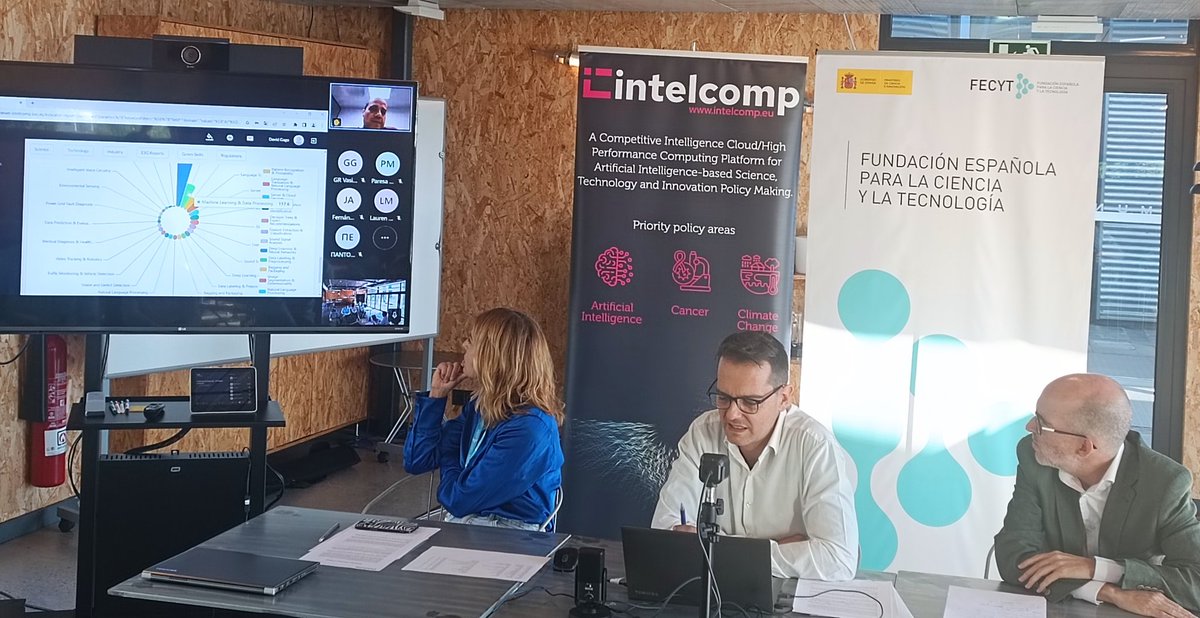 IntelComp_H2020's tweet photo. @SEDIAgob, the leader of #AI Living Lab in IntelComp project has shown a demo of STI in today's workshop‼️STI viewer allows an easy visualization of the main STI ecosystem indicators to support the generation of new policies and the evaluation of funding programmes💻 https://t.co/aSGFaiH6Kh