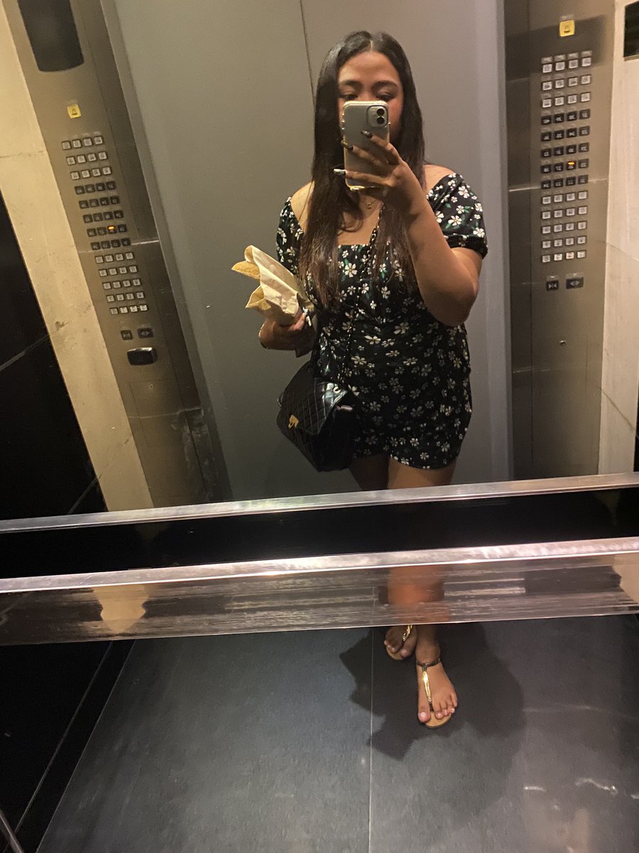 Nicole25069643's tweet photo. massage es camshow available here  manila area  #alter #alterbagets #AlterManila #alternewbie #AlterPh #alterpinay #alterpinayph #AlterBookings #altermakati #alterqc #alterphilippines #alterworld #altevedjakol #altermassage https://t.co/boMdXcDVfX