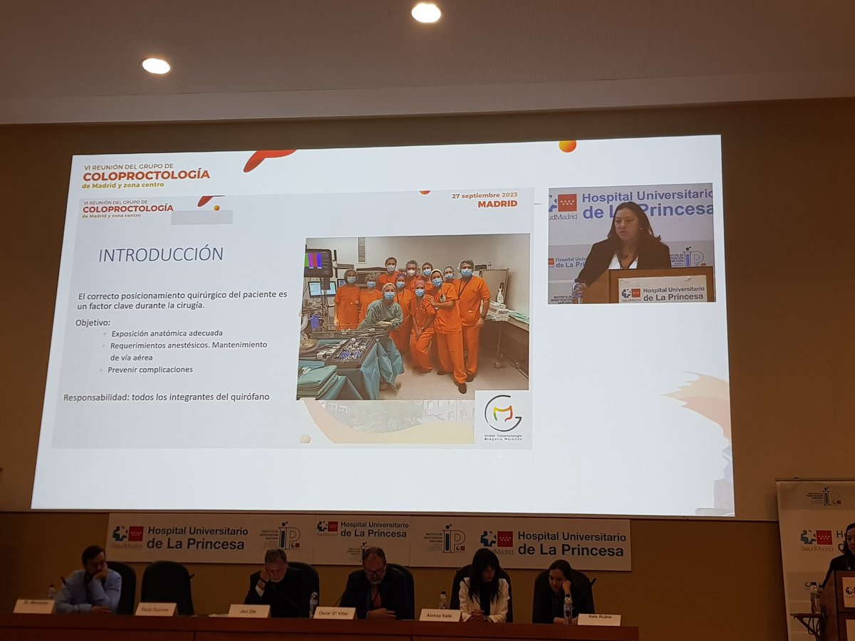 RenanColombari's tweet photo. Dra. @PDujovne hablando sobre la colocación del paciente en quirófano https://t.co/wxZbAufh0O