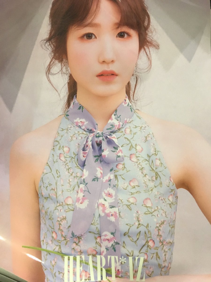 TFany8019's tweet photo. [PlzRT] พร้อมส่ง โปสเตอร์ #IZONE
🌸 แผ่นละ 130.- 
💥 2 แผ่น 240.-
ราคารวมกระบอก + ส่ง ลทบ (ems +40) 
สนใจ dm มาได้เลยนะคะ #ตลาดนัดIZONE #Eunbi #HITOMI #HYEWON https://t.co/N3ivAgWWJq