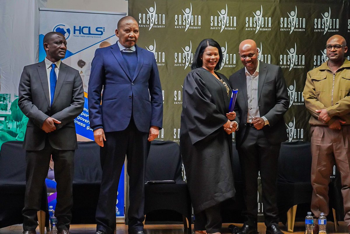 Following the signing of the MoU the day proceeded with the Certification of 280 beneficiaries who completed Cellphone Repairs &amp; DTT Programmes in the Gauteng Province.  The Deputy Minister: Department of Correctional Services Nkosi Patekile Holomisa gave the keynote address.