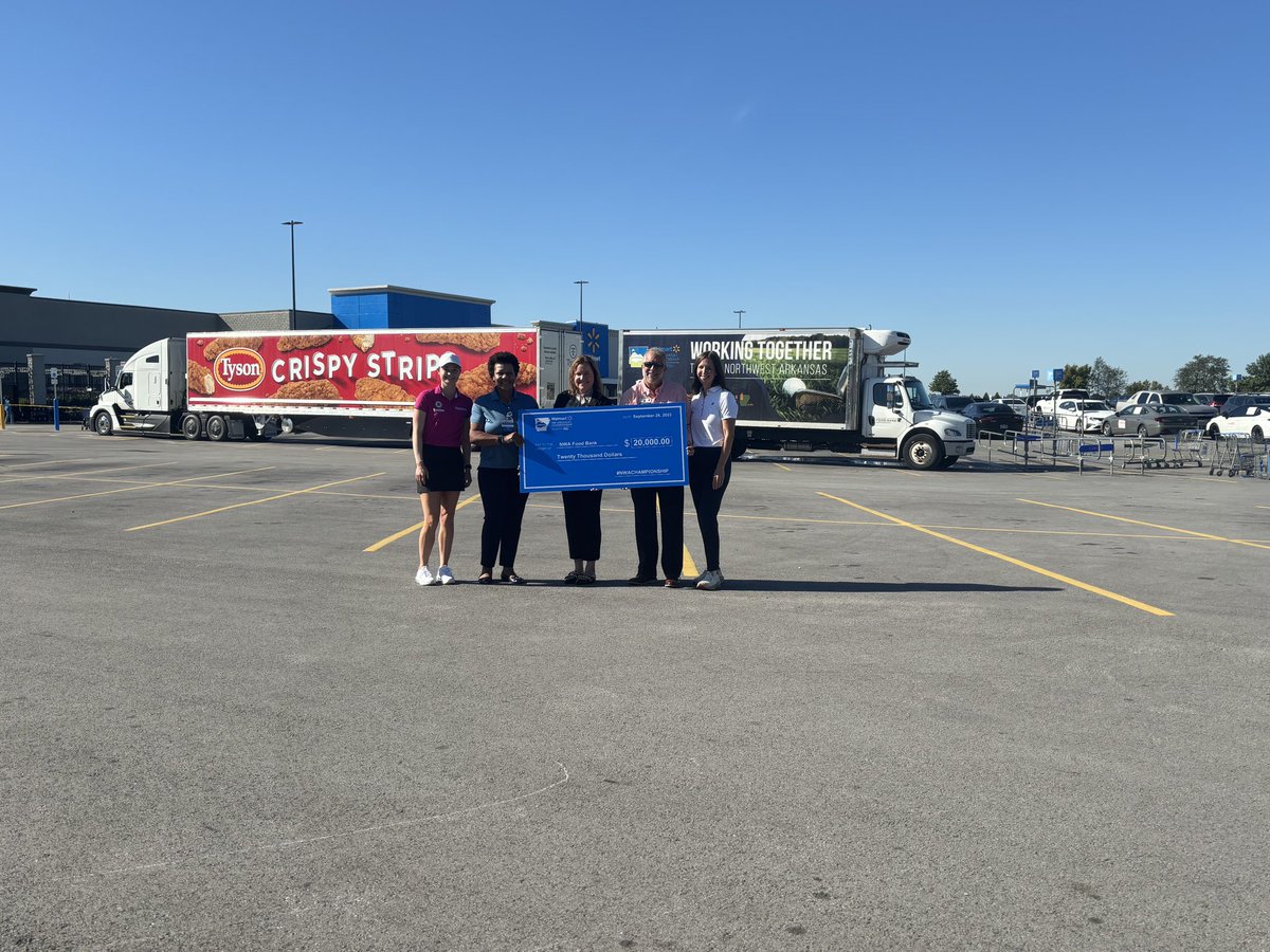 NWA Food Bank Donation with $20,000 and 40,000 lbs of food donated! Thank you so much @Walmart and @TysonFoods. #nwachampionship