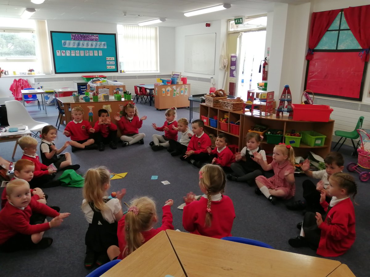 Cbpacademy's tweet photo. Our new reception children have settled in great - here they are matching objects to letters during phonics this morning #wowwednesday @WellspringAT https://t.co/i2Z6GiZZzq