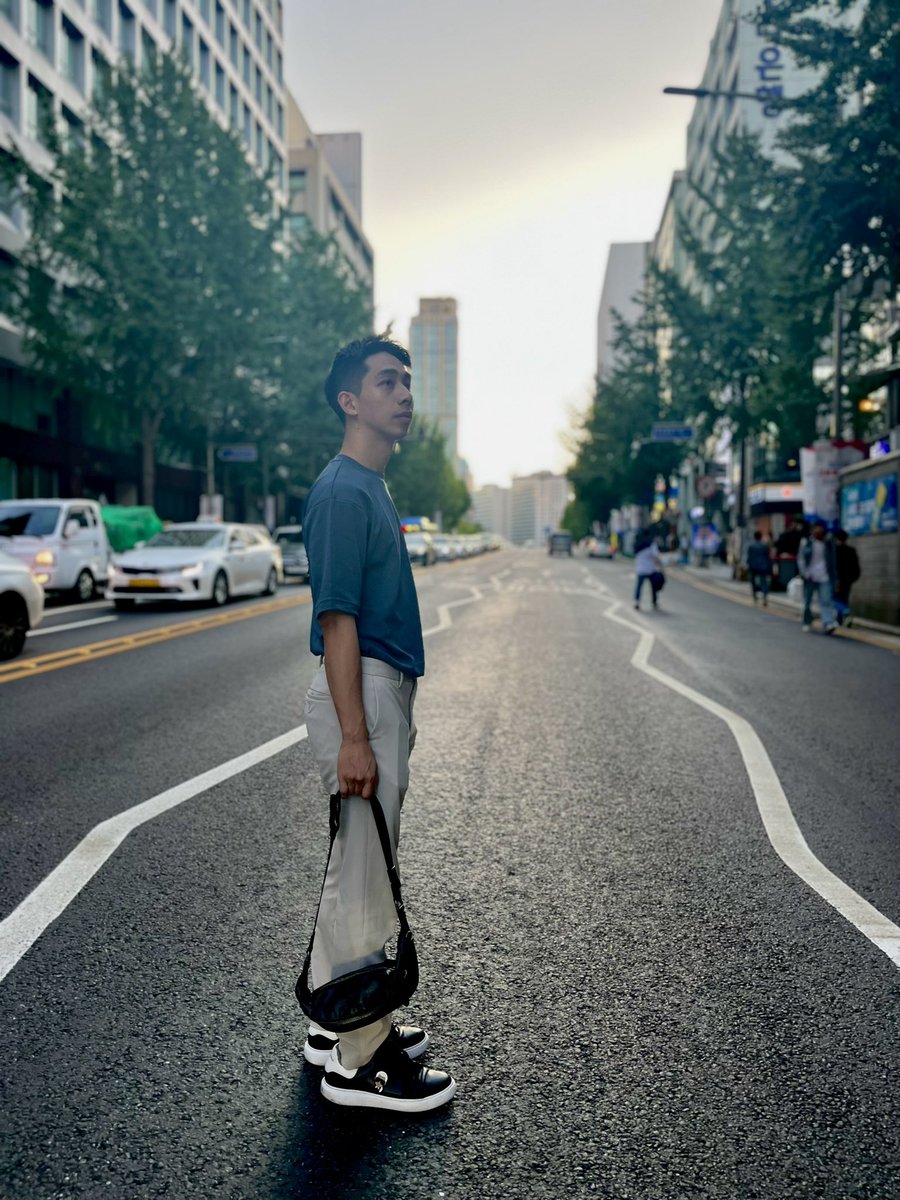 koya_ch's tweet photo. 首爾街道。 https://t.co/Z2fpzvc4DL