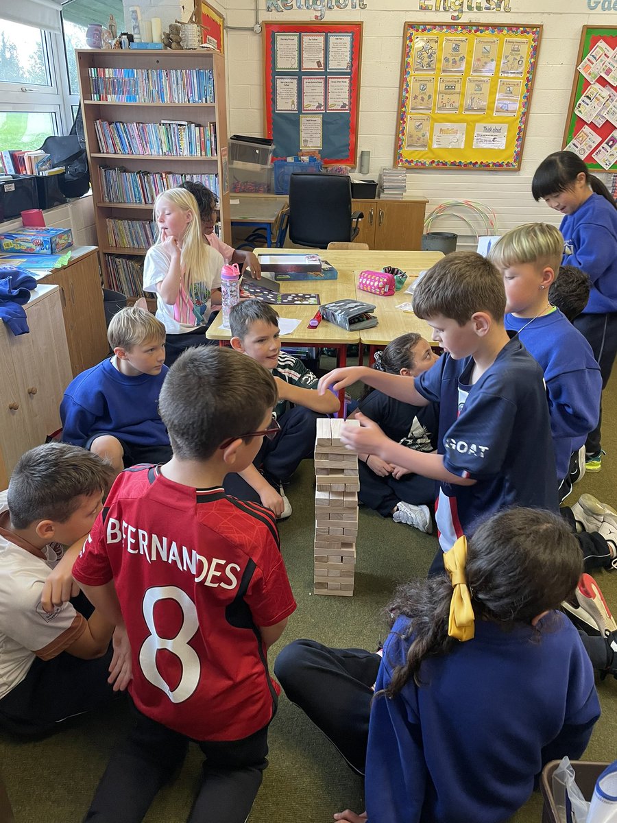 molagabuzzybees's tweet photo. Games for Wellbeing Wednesday! #amberflag https://t.co/o3b7mNJ1Ke