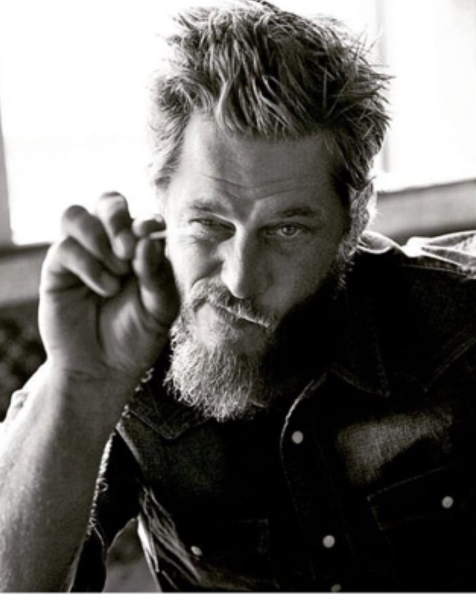 I care this much 🤏🏻