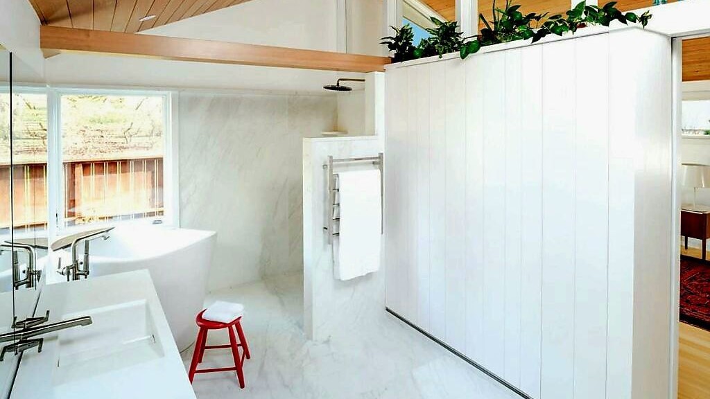 AquaticaBath's tweet photo. 40 Bathroom Design Ideas. Keep our list handy and get ready to transform your space. - https://t.co/9aUDgqOQxm #bathroomdesign #ThisIsAquatica https://t.co/Dvo4hHFArz