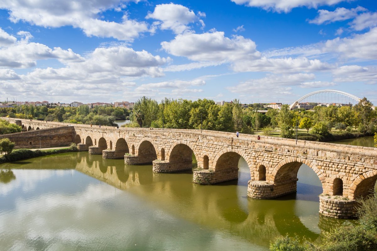 Merida_AD's tweet photo. 🏦 En el #DiaMundialdelTurismo os recordamos que tenemos la suerte de estar en...

😍 "𝗟𝗮 𝗰𝗶𝘂𝗱𝗮𝗱 𝗺𝗮́𝘀 𝗶𝗻𝗰𝗿𝗲𝗶́𝗯𝗹𝗲 𝗱𝗲𝗹 𝗺𝘂𝗻𝗱𝗼"

#DeMéridaYDelMérida https://t.co/y5cuY211sO