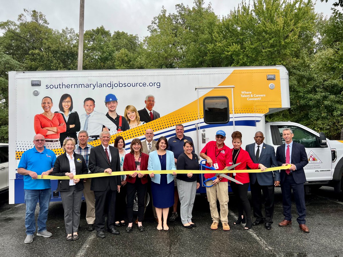 StMarysCoGov's tweet photo. Yesterday, we celebrated the grand opening of the new St. Mary’s County American Jobs Center and the Southern Maryland #JobSource Mobile Career Center!
Looking for a job? Stop by and check them out!
#jobopportunities #hiringnow #WorkforceDevelopmentMonth @TriCountyCoun @MD_Labor https://t.co/g7wmHNCPk0