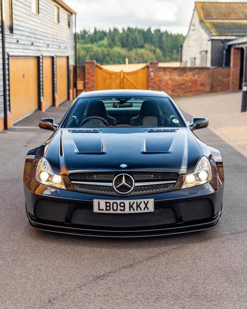GermanCarScene's tweet photo. Mercedes-Benz SL 65 AMG Black Series

via IG/carhunaplatform https://t.co/nyKTJeNMc3