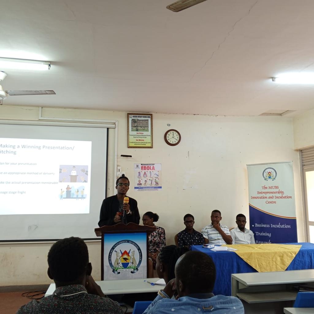 MUBS_Entreship's tweet photo. In our next session, we required the participants to pair up in different groups. Six groups were created, and they were instructed to discuss and come up with a winning presentation (pitch). https://t.co/eP5guC6gg5