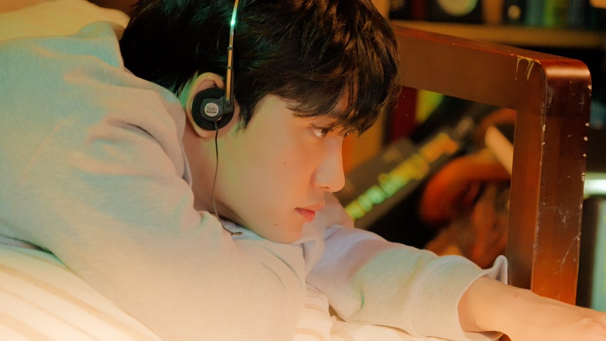 weareoneEXO's tweet photo. D.O. 디오 ‘기대’ Jacket Behind The Scenes

https://t.co/4yVdtHHOzX

#DO(D.O.) #디오
#EXO #엑소 #weareoneEXO
#기대 #디오_기대
#Jacket_Behind https://t.co/yKulpfERos