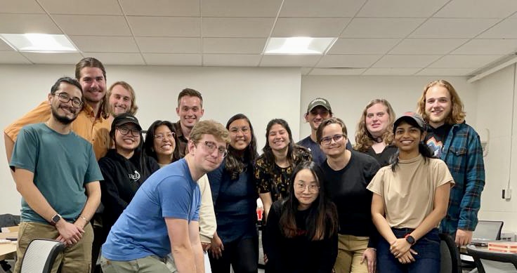 📸 Great game night event hosted by ADSE at Northeastern University! 🎲🎉 Check out the photo from yesterday's event!
#GameNight #DiversityInSTEM #ADSE #NortheasternUniversity