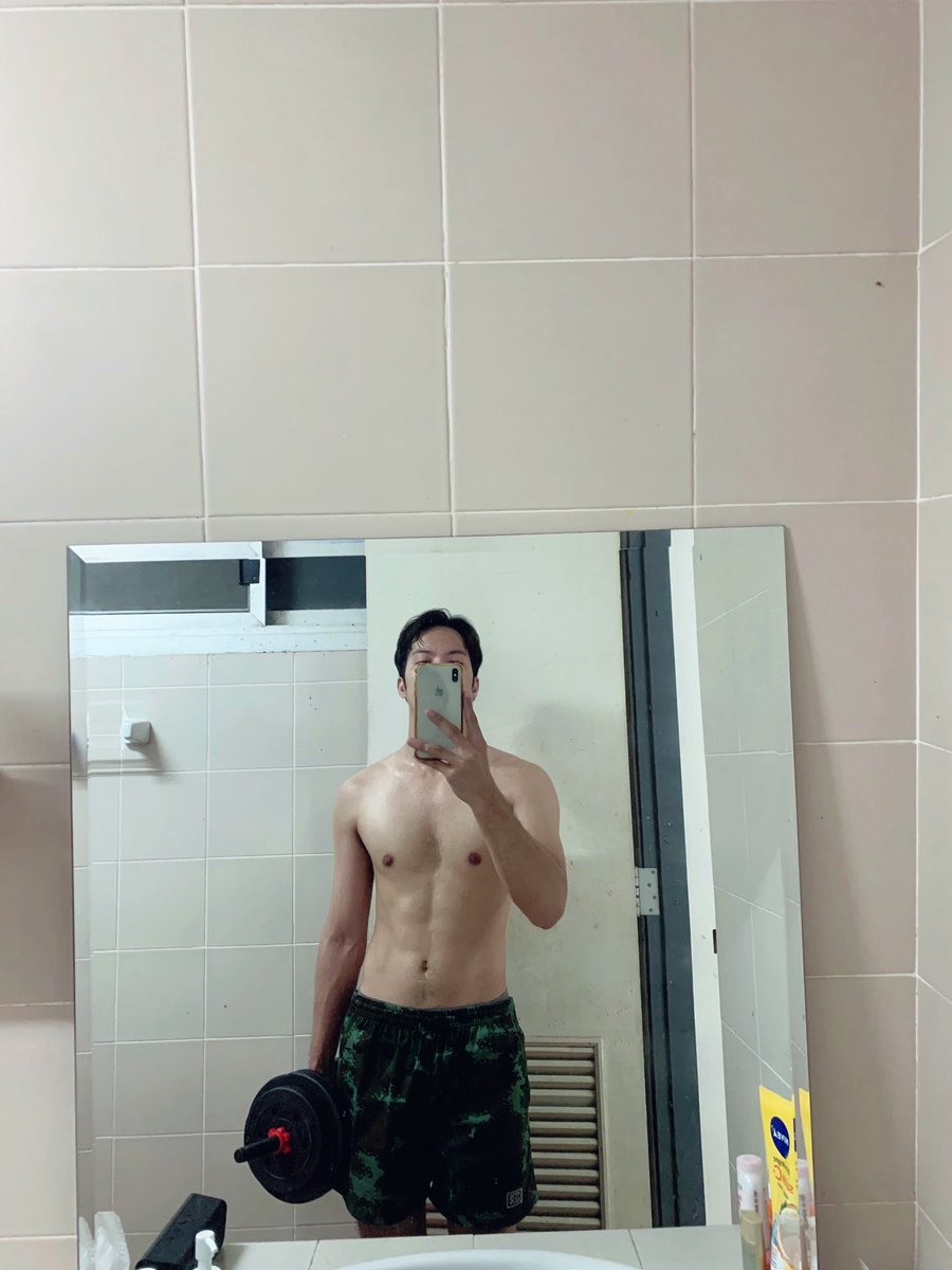 Aarm1111's tweet photo. 🔥 🙈 #ออกกำกาย #หุ่นดี #หัวหิน #กรุงเทพ https://t.co/exU0GJsDXY