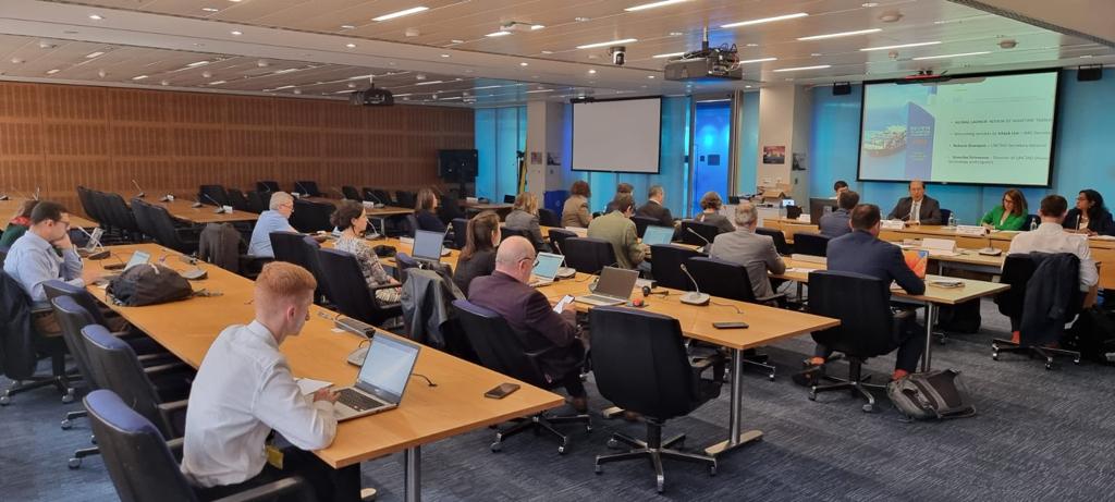 UNCTAD_TLB's tweet photo. Grateful to @imohq for hosting @UNCTAD in London for the Launch of the Review of Maritime Transport 2023 today
#ShippingDecarbonization #FairTransition #Shippingtrends
👉https://t.co/Yw5cfm0jSv https://t.co/f9GvVRPSjM