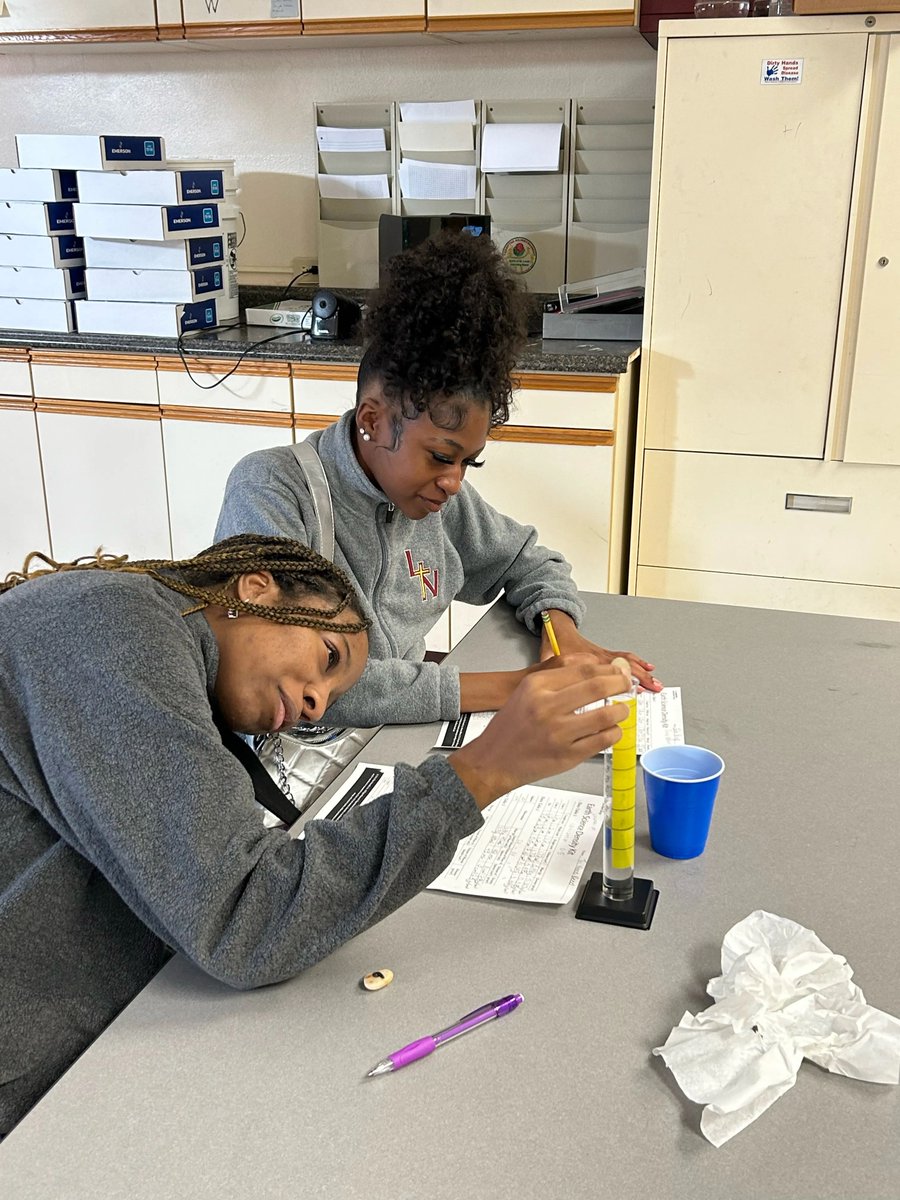 lncrusaders's tweet photo. 🌍🔍 Dive into the fascinating world of Earth Science with Mr. Wenger's junior/senior class! 📚✨ They're on a mission to unlock the secrets of measuring the density of both regular and irregular-shaped objects.
#EarthScienceExplorers #DensityMatters #GeologicProcesses 🌋🌦️ https://t.co/6AsDCLX8Vc