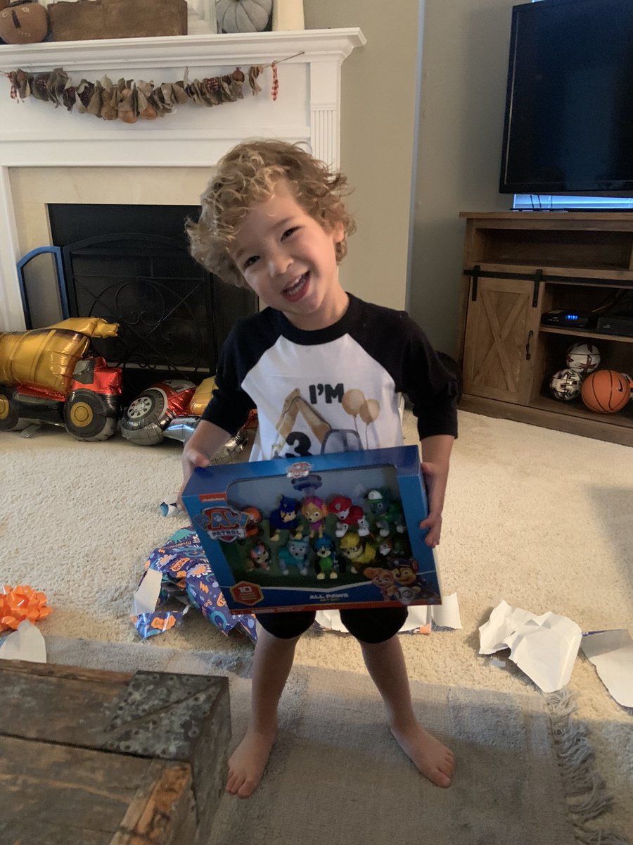 dmusso4's tweet photo. Happy Birthday to our big 3️⃣ year old Mayes!!! You are the best buddy!! 🥳 @BrianneMusso https://t.co/xqNT0GbiBj