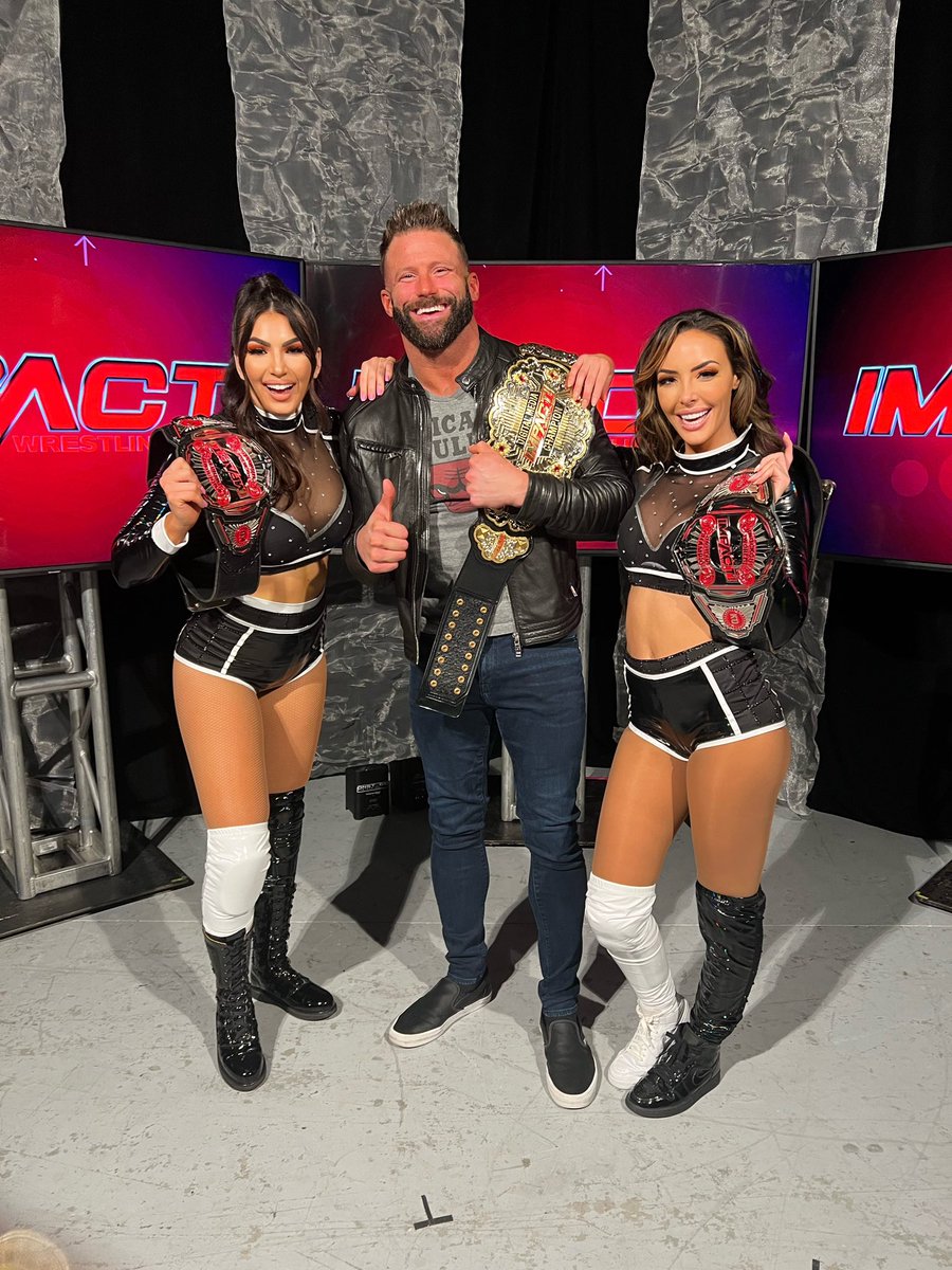 offherchops's tweet image. Please welcome our next guest!!
@TheMattCardona 🤗🤗

We chat all things wrestling &amp;amp; life related plus play a couple of fun games!!

Episode 5 drops this FRIDAY on @WatchOnPremier 🎙️