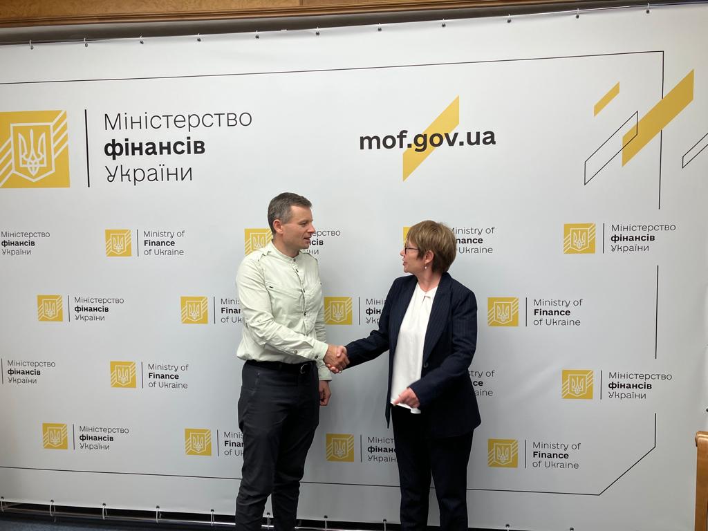 Odile Renaud-Basso (@odilerenaud) on Twitter photo Another visit to Kyiv is for me both a duty and a practical necessity so that we <a href="/EBRD/">The EBRD</a> can discuss with our friends in government face to face what more we can do to support #Ukraine
It is a pleasure to be back <a href="/Denys_Shmyhal/">Denys Shmyhal</a> <a href="/Svyrydenko_Y/">Yulia Svyrydenko</a> <a href="/SergiiMarchenk3/">Sergii Marchenko</a> ! Another visit to Kyiv is for me both a duty and a practical necessity so that we <a href="/EBRD/">The EBRD</a> can discuss with our friends in government face to face what more we can do to support #Ukraine
It is a pleasure to be back <a href="/Denys_Shmyhal/">Denys Shmyhal</a> <a href="/Svyrydenko_Y/">Yulia Svyrydenko</a> <a href="/SergiiMarchenk3/">Sergii Marchenko</a> !
