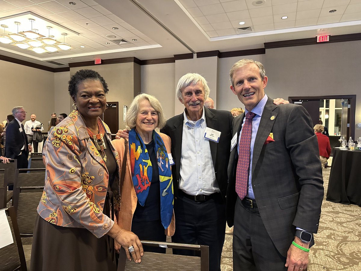 I celebrated the 25th anniversary of the creation of <a href="/CISNational/">Communities In Schools</a> with founder Bill Milliken and <a href="/DelegateMcQuinn/">Delegate Delores McQuinn</a> and <a href="/DelBetsyCarr/">Betsy B. Carr</a>. Bill started the model for involving businesses and volunteers in helping more students graduate