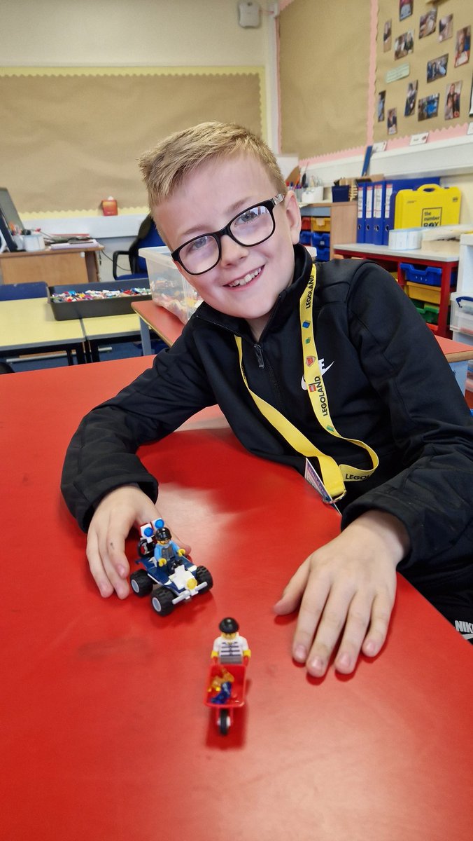 St Lukes PS tweet media