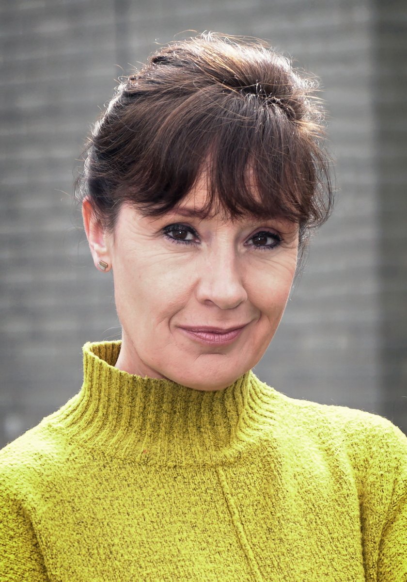 KerryPower8's tweet photo. Isla Previews from tomorrow night 
Running until 7th October at The Civic Theatre.
With Mark Lambert Tina Kellegher Sarah Madigan #dubtheatrefestival #civictheatre #garterlane
A dark comedy about what happens when your digital assistant knows you better than you know yourself... https://t.co/iJUFYJij3l