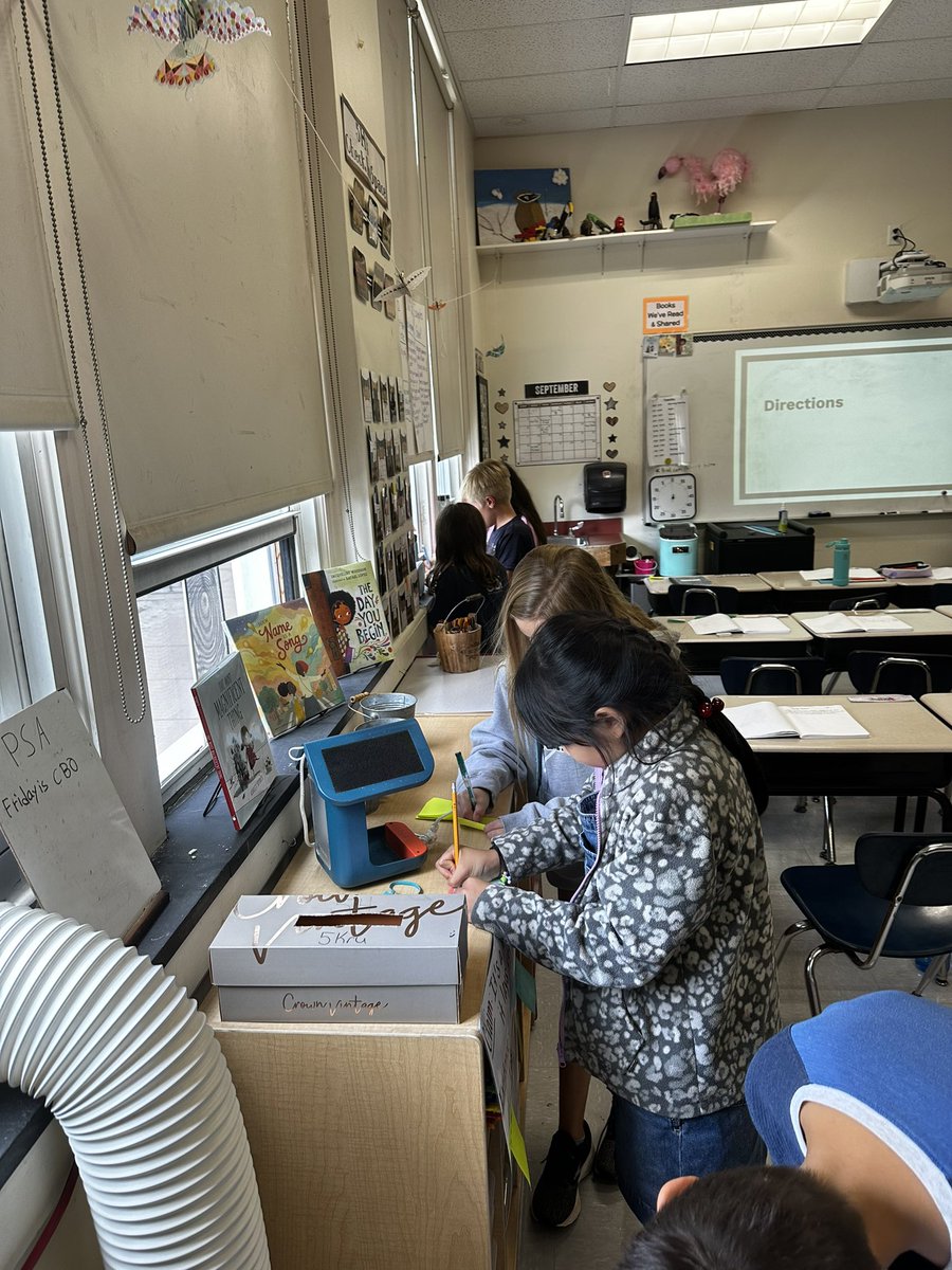 We analyzed claims and wrote evidence to determine what makes a bird, a bird! 🦅