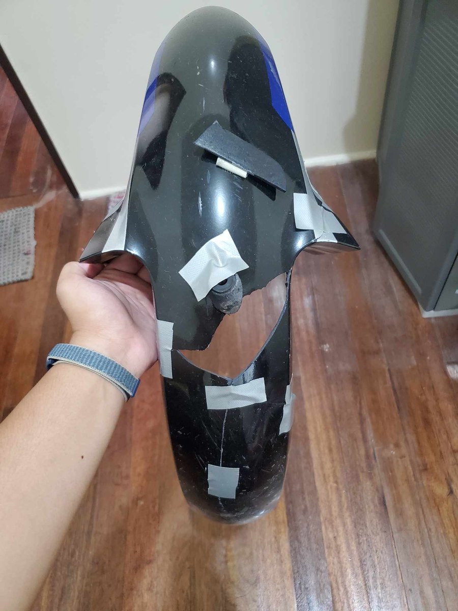 MykingAds's tweet image. #yamahar15v2 #frontwheel #fender #damage #forsale #PMisTheBestKEY
facebook.com/marketplace/it…