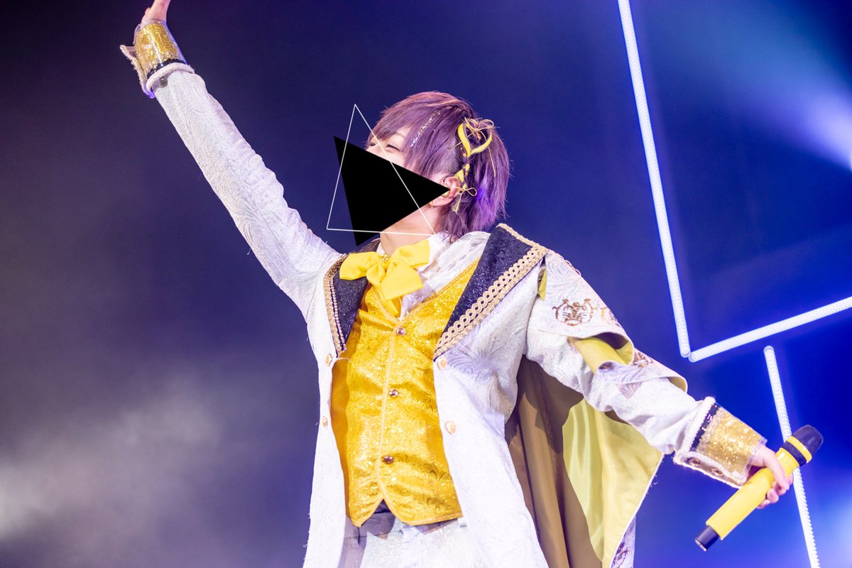 これがステージ上のかにちゃん🦀💛 #ちょこらび