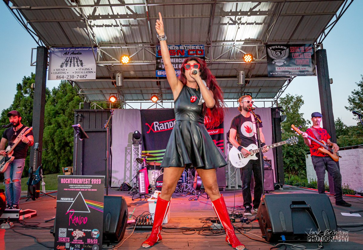 JackBeaman14's tweet photo. Local band Randomonium performing at Harley Davidson of Greenville. South Carolina. #randomonium #harleydavidsonofgreenville #musicphotographer #concertphotography #greenvillesc #livemusic https://t.co/HNljuuL8pL
