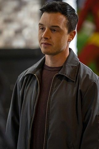 wordGallavich's tweet photo. "Aí, amar um personagem é sobre entender que ele também erra"

Mentira, pois Mickey Milkovich nunca cometeu nenhum erro, tudo que ele fez foi pensando no melhor, eu não preciso aceitar os erros dele, pois ele nunca errou https://t.co/avGeIfQ4iH