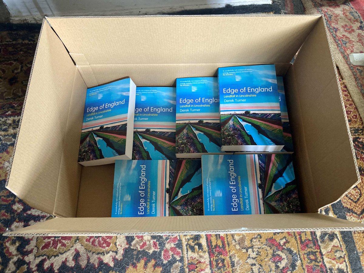 The paperback edition of 'Edge of England' is out! <a href="/HurstPublishers/">Hurst Publishers</a> <a href="/MikeDwyerMike/">Michael Dwyer</a> <a href="/WaterstonesBos/">Boston Waterstones</a> <a href="/WaterstonesLinc/">Waterstones Lincoln</a> <a href="/LindumBooks/">Lindum Books</a> <a href="/LincsPrideMag/">Lincolnshire Pride</a> <a href="/LincsLife/">Lincolnshire Life</a> <a href="/Visit_Lincs/">Visit Lincolnshire</a> <a href="/LincsLive/">Lincolnshire Live</a> <a href="/lincstoday/">Lincolnshire Today</a> <a href="/LCGiftShop/">LincolnCathedralShop</a> <a href="/DailyLINCS/">LINCOLNSHIRE</a>