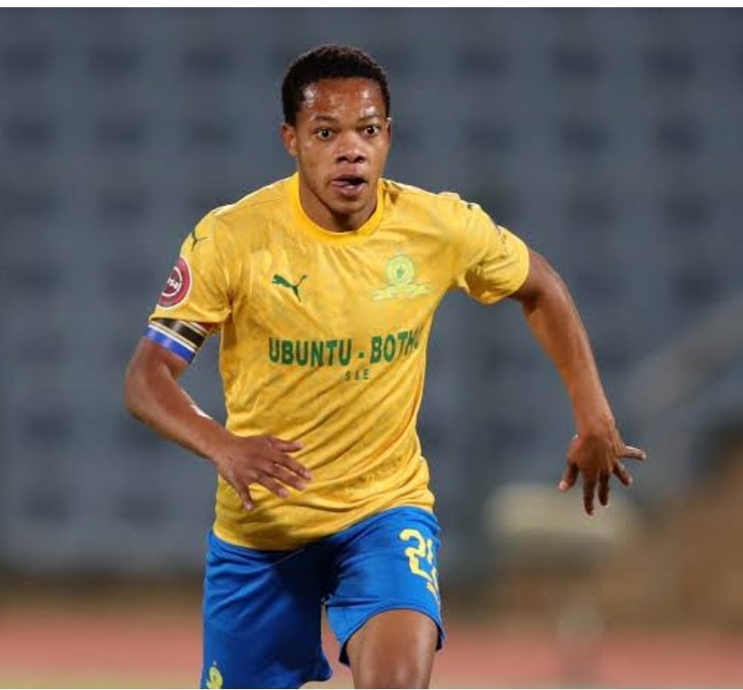 Villa_Fanie's tweet photo. Kaizer Chiefs came and knocked for the boy they said no. Now he is asking for a loan move they still saying no 💔💔 https://t.co/TfVCfALbiu