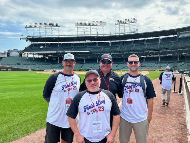 Turfaceproducts's tweet photo. Field Day at Wrigley. Go @Cubs! 

We’re proud to represent w/Jason Lovell, Brad Essary, Michael Blunck, Sam King, Ed B, &amp; Justin Olmstead.

Thanks to Dan Kiermaier, Elliot Swiatly, Megan G, Melanie K + all the Cubs Groundkeepers for making this an incredibly special day for us! https://t.co/zUBXQz9xDb