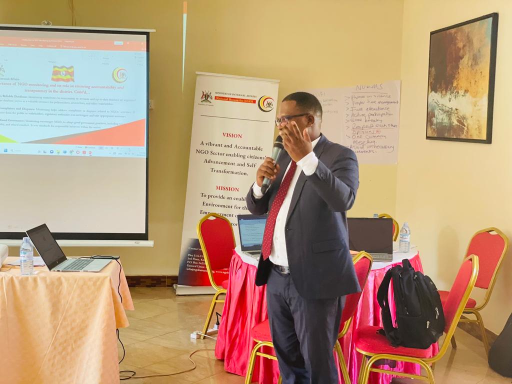 NGObureau's tweet photo. @NGObureau in collaboration with @VNGi is carrying out capacity-building trainings for the members of the #DNMCs and #SNMCs and other stakeholders in the districts of Yumbe, Koboko, Koboko Municipality, Terego, and Aura City . https://t.co/d0l5tMPhzd