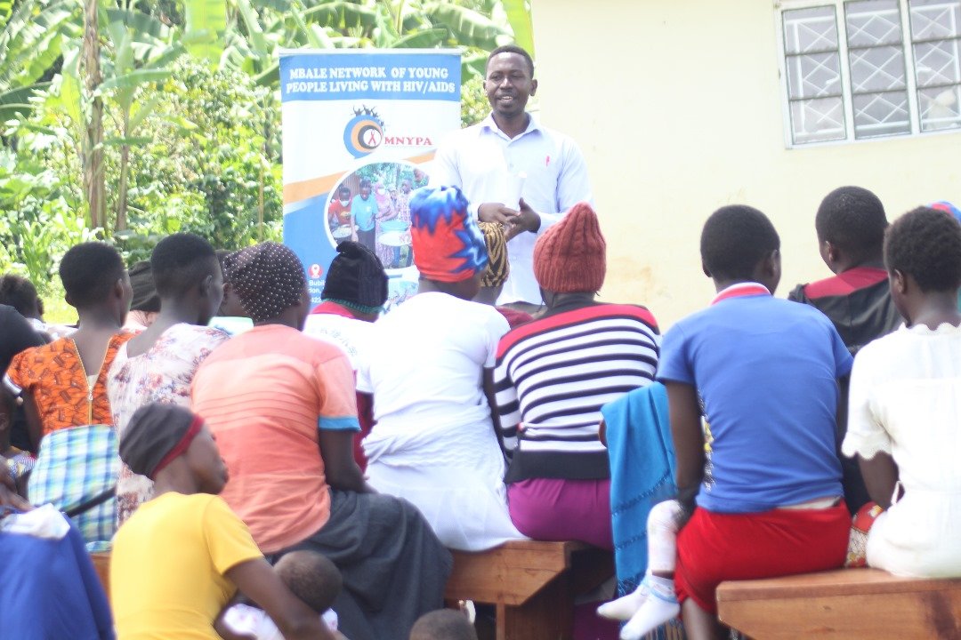 MNYPA1's tweet photo. This evening, our team is at Jewa HCIII in Mbale District today for the quarterly Young Mother's Forum, empowering young mothers in hard-to-reach areas with knowledge on safe motherhood and child health. Grateful for the support from @SRHRAllianceUg under the #MakeWayProject
#WeAreMNYPA